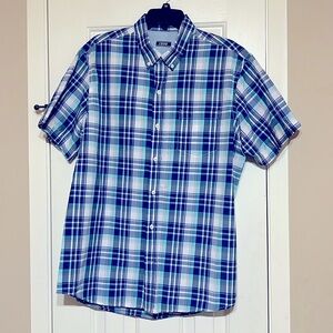 Izod Men’s button down shirt